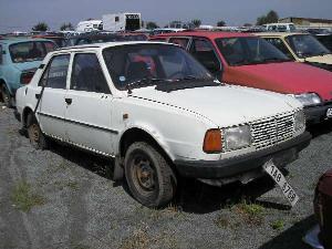x173_i_skoda_120_bila_jpg